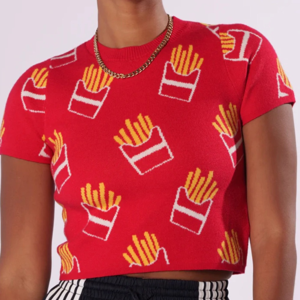AKIRA Fry Lover Sweater Tee NWT